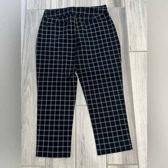 Express Navy and White Plaid Pants Size 10 Long - Picture 9 of 10